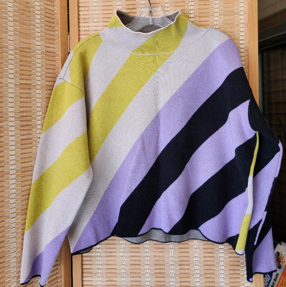 Maeve Sweaters - Maeve Colorblock Diagonal Stripe Cropped Sweater in Lime, Lavender & Black